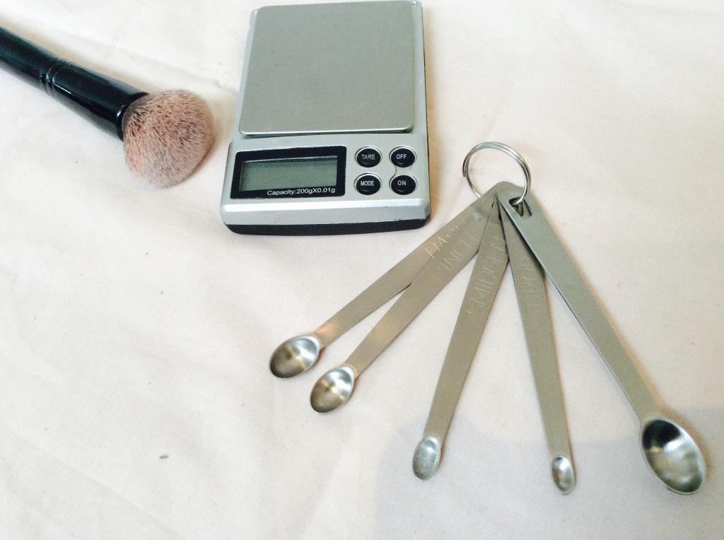 measuring spoon and scale